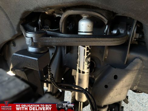 Used 2024 GMC Sierra 2500 AT4 w/ AT4 Preferred Package AWD/4WD image 12