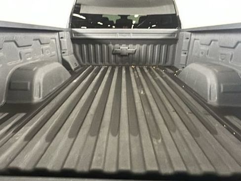 Used 2022 Chevrolet Silverado 1500 Custom AWD/4WD image 28