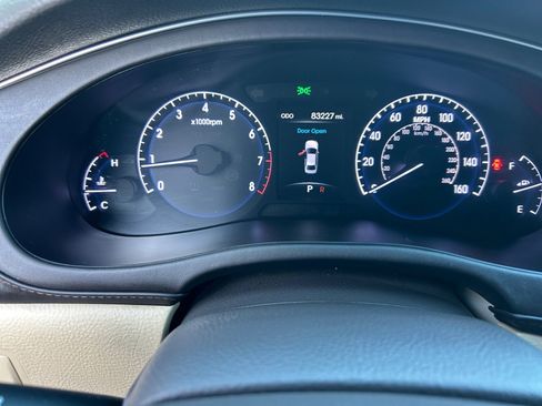 Used 2013 Hyundai Genesis 5.0 R-Spec image 33