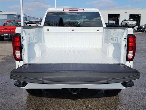 New 2026 GMC Sierra 1500 Pro w/ Graphite Edition image 5