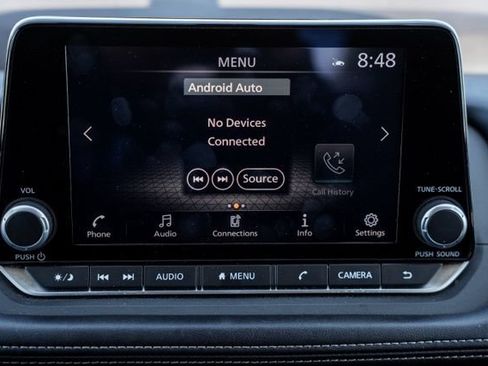 Used 2023 Nissan Rogue SV FWD image 17