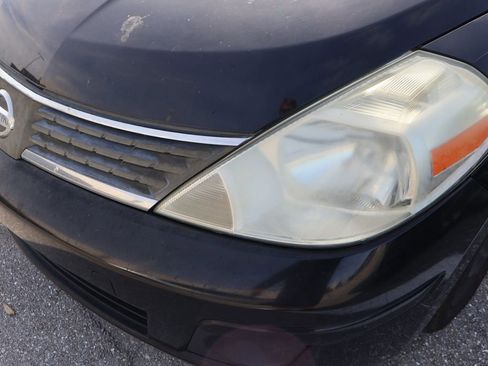 Used 2009 Nissan Versa 1.8 S w/ PWR Pkg FWD image 3