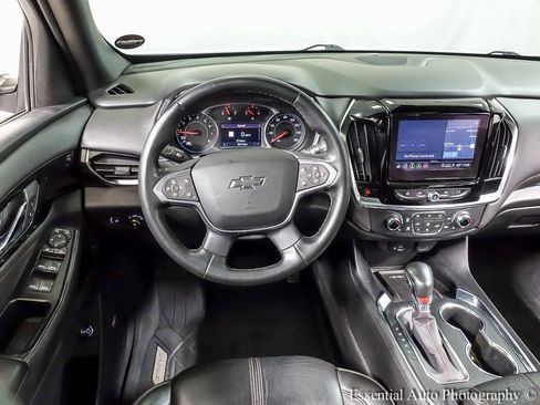 Used 2023 Chevrolet Traverse RS w/ LPO, Floor Liner Package image 14