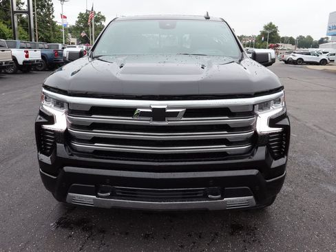 New 2026 Chevrolet Silverado 1500 High Country AWD/4WD image 25