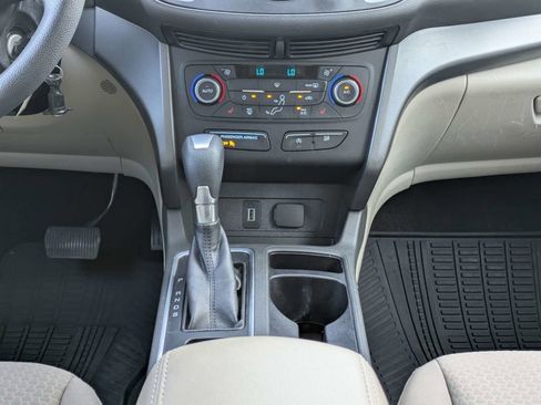 Used 2017 Ford Escape SE AWD/4WD image 24