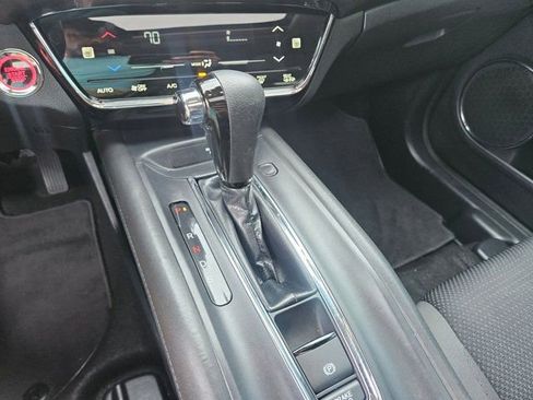 Used 2022 Honda HR-V EX image 19