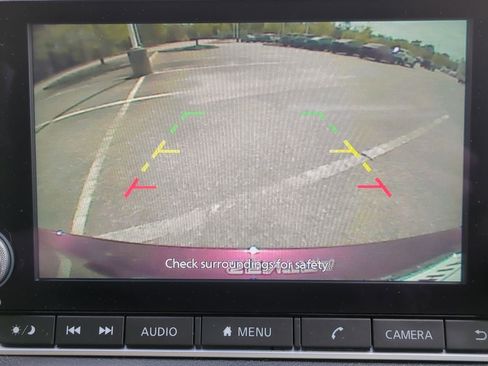 Used 2024 Nissan Sentra SV FWD image 19