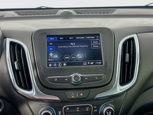 Used 2023 Chevrolet Equinox LT w/ Driver Convenience Package image 15