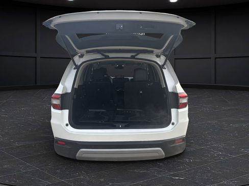 Used 2025 Honda Pilot EX-L image 14