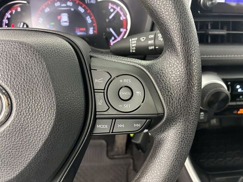 Used 2023 Toyota RAV4 LE image 23