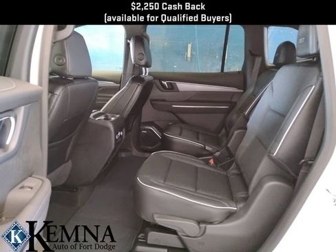 New 2026 Buick Enclave Sport Touring image 25