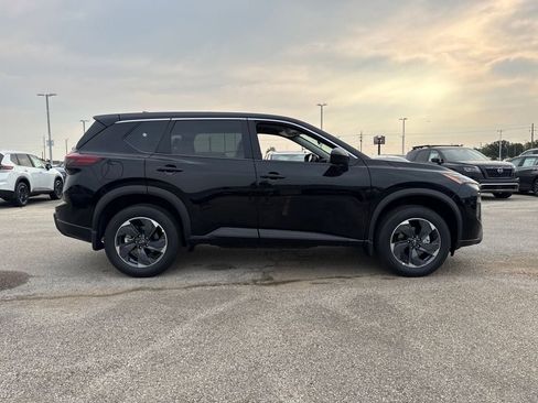 New 2026 Nissan Rogue SV image 6