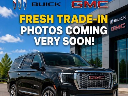 Used 2022 GMC Sierra 2500 Denali w/ Denali Black Diamond Edition AWD/4WD image 7