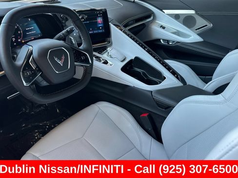 Used 2024 Chevrolet Corvette Stingray Preferred Cpe w/ Battery Protection Package RWD image 10