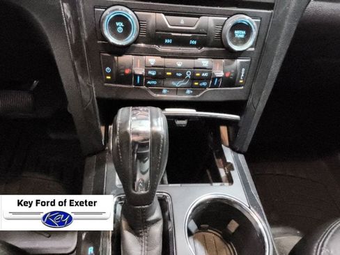 Used 2018 Ford Explorer XLT w/ Equipment Group 202A AWD/4WD image 34
