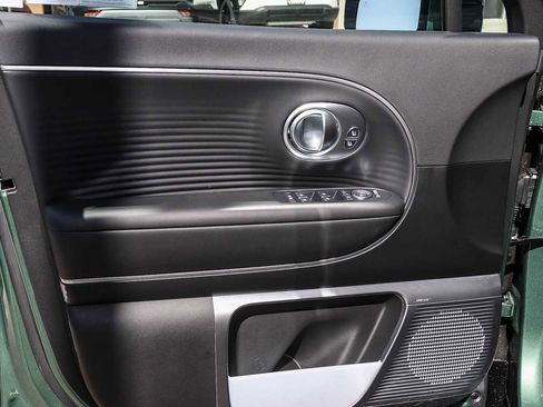 New 2026 Hyundai Ioniq 9 Limited w/ Tow & Go Package image 24