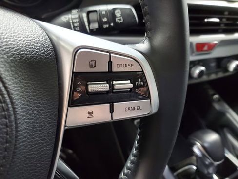 Used 2020 Kia Telluride S w/ S 8 Passenger Seating Package image 16