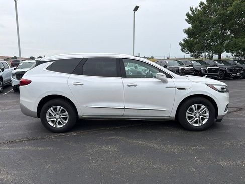 Used 2018 Buick Enclave Premium w/ LPO, Hit The Road Package AWD/4WD image 4