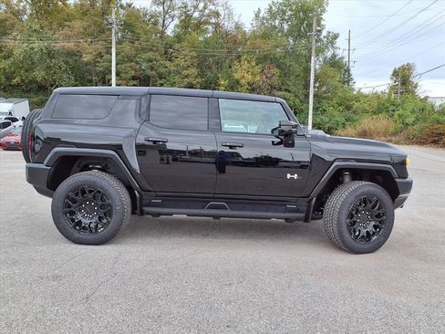 New 2026 GMC Hummer EV SUV image 29