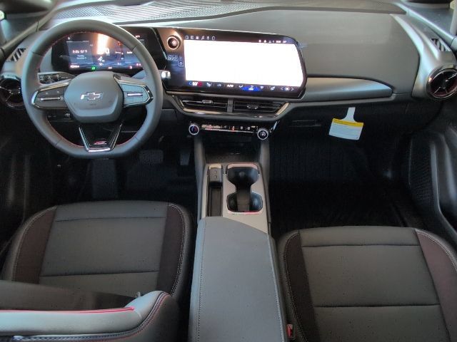 New 2026 Chevrolet Equinox EV RS FWD image 5