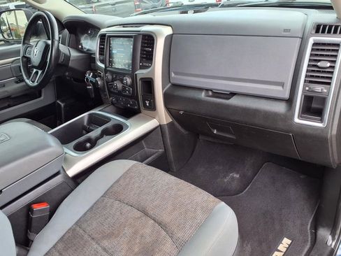 Used 2019 RAM 1500 Classic Warlock AWD/4WD image 12