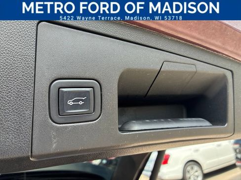 Used 2023 Cadillac XT4 Premium Luxury FWD image 42