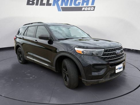 Used 2020 Ford Explorer XLT RWD image 7