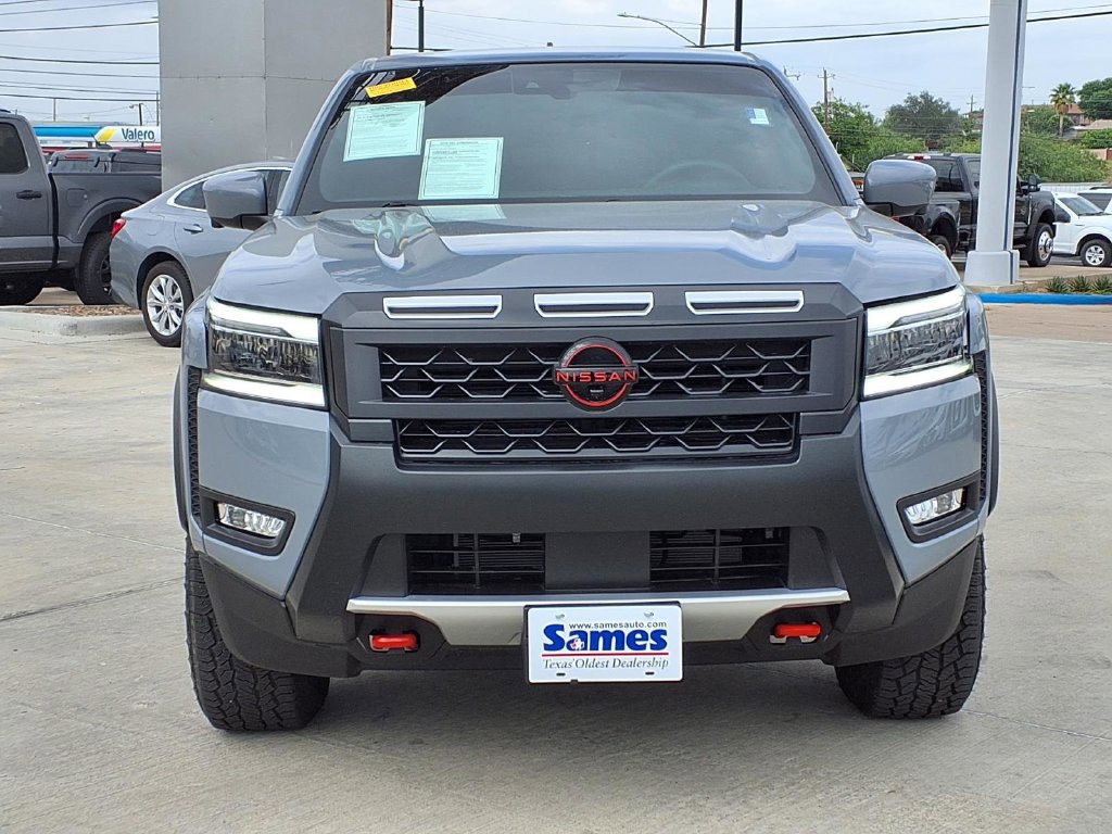 Used 2025 Nissan Frontier Pro-X w/ Pro Convenience Package RWD image 3