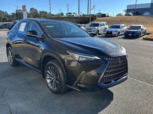 Certified 2024 Lexus NX 250 FWD w/ Premium Package image 6