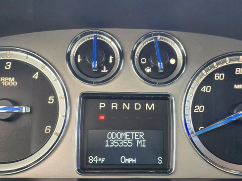 Used 2010 Cadillac Escalade EXT Luxury AWD/4WD image 30