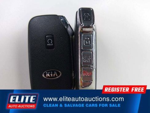 Used 2021 Kia Sorento EX FWD image 22