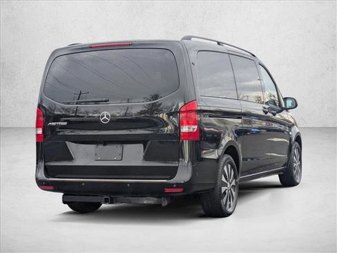 Used 2023 Mercedes-Benz Metris Passenger image 5