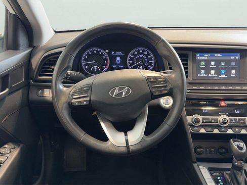 Used 2020 Hyundai Elantra Value Edition w/ Cargo Package (C1) FWD image 12