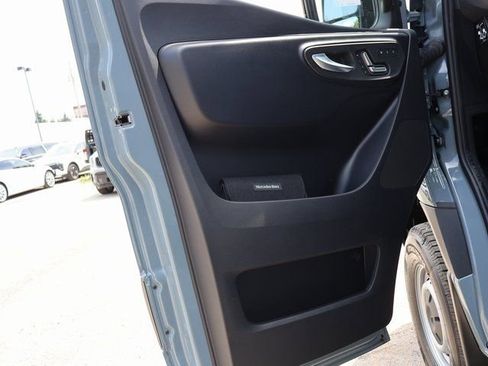 Used 2025 Mercedes-Benz Sprinter 2500 image 37