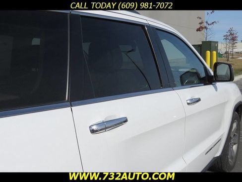 Used 2015 Jeep Grand Cherokee Limited w/ Trailer Tow Group IV AWD/4WD image 23