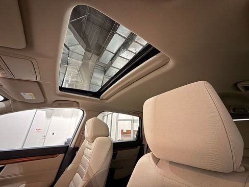 Used 2022 Honda CR-V EX image 17