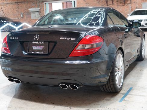 Used 2006 Mercedes-Benz SLK 55 AMG image 16