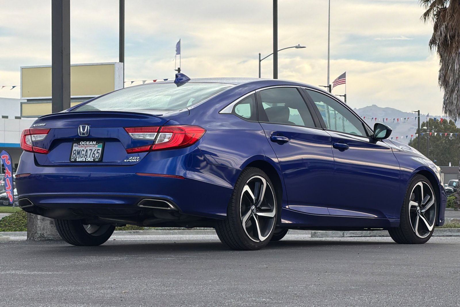 Used 2019 Honda Accord Sport image 4