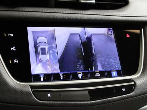 Certified 2025 Cadillac XT5 Sportv w/ Technology Package image 21