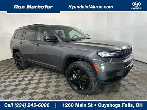 Used 2023 Jeep Grand Cherokee L Laredo image 1