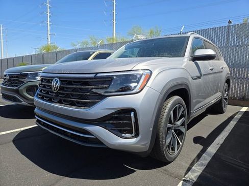 New 2026 Volkswagen Atlas SEL Premium R-Line AWD/4WD image 2