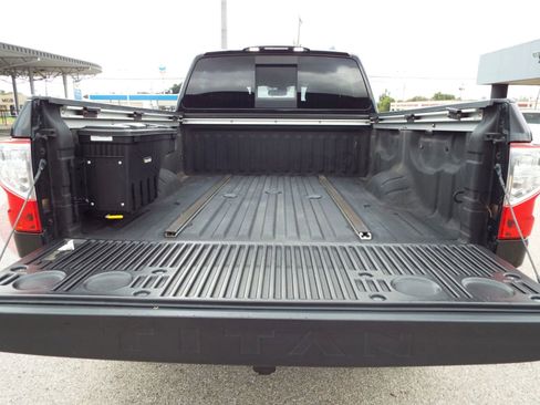 Used 2018 Nissan Titan Platinum Reserve w/ Platinum Utility Package image 32