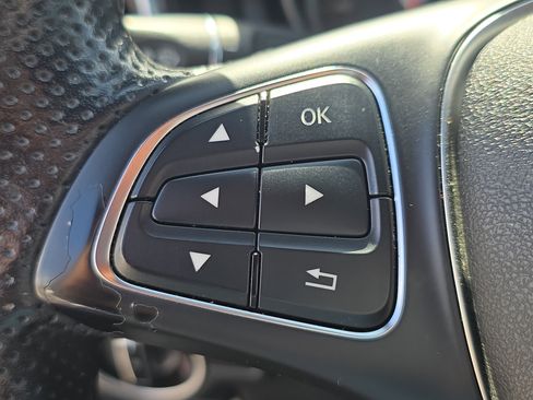 Used 2019 Mercedes-Benz CLA 250 image 25