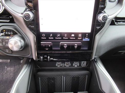 New 2026 RAM 1500 Laramie w/ Night Edition image 28