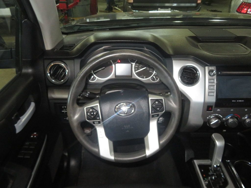 Used 2014 Toyota Tundra SR5 w/ SR5 Upgrade Package RWD image 37