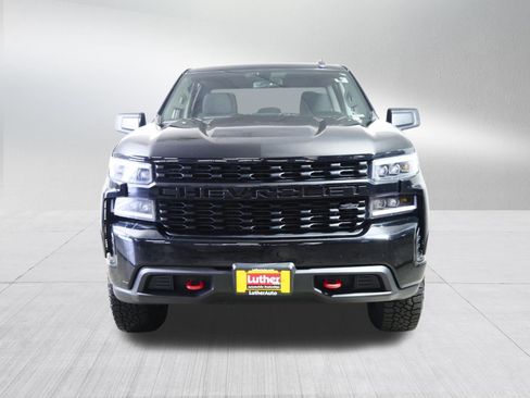 Used 2021 Chevrolet Silverado 1500 Custom Trail Boss w/ Midnight Edition AWD/4WD image 2