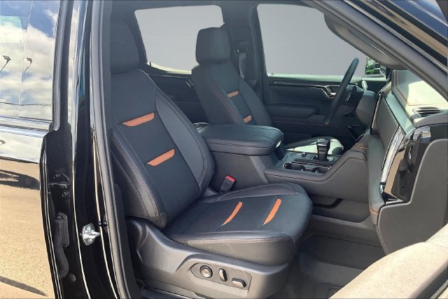 New 2026 GMC Sierra 1500 AT4 w/ AT4 Premium Package AWD/4WD image 14