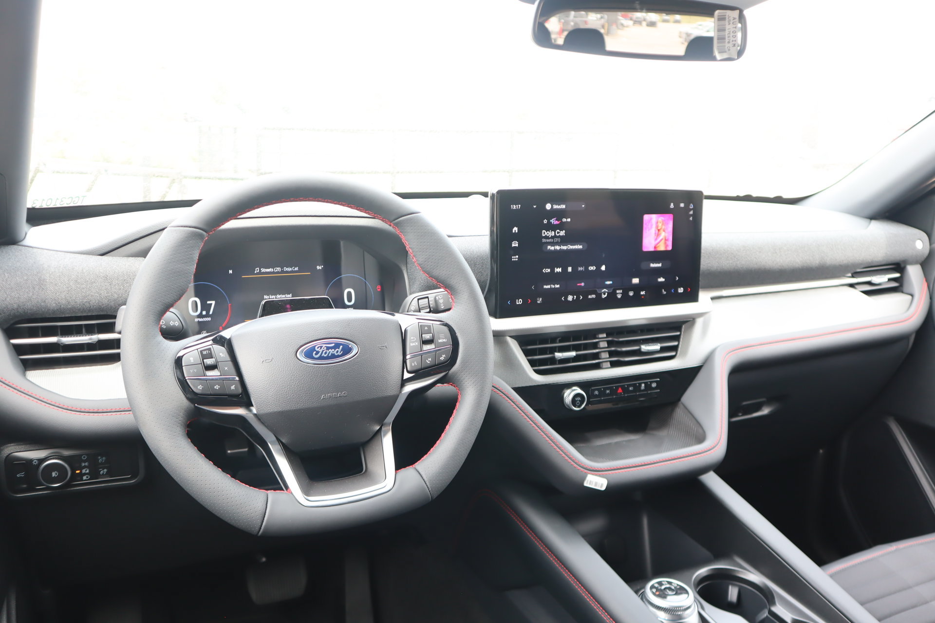 New 2026 Ford Explorer ST-Line w/ ST-Line Street Pack AWD/4WD image 2