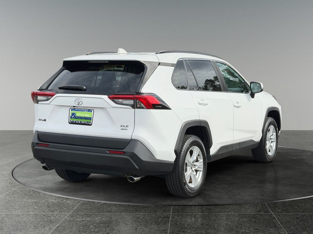 Used 2020 Toyota RAV4 XLE w/ Convenience Package AWD/4WD image 9