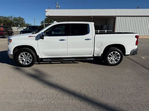 Used 2023 Chevrolet Silverado 1500 LTZ image 3